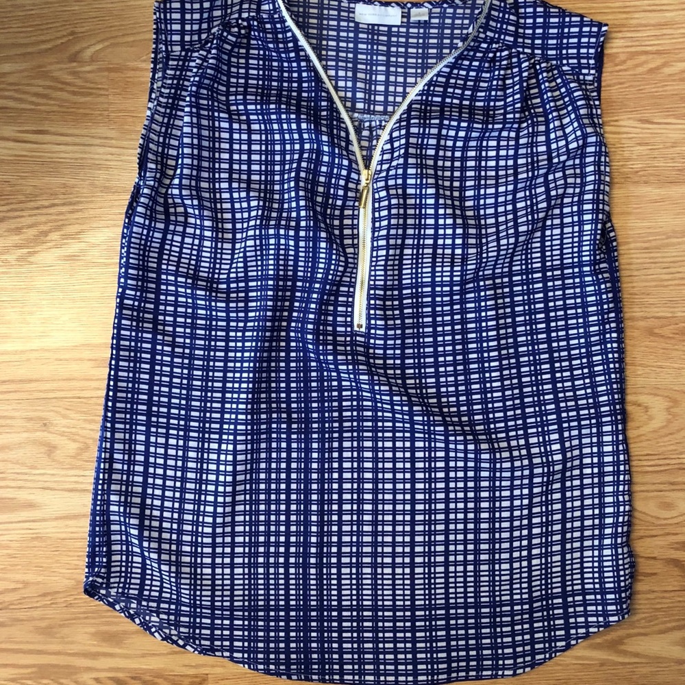 Blue and white tunic